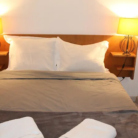Apartment T2 Au Pied De La Cite